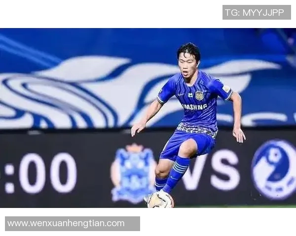 谢鹏飞足球：从青训到职业生涯的奋斗历程与精彩瞬间